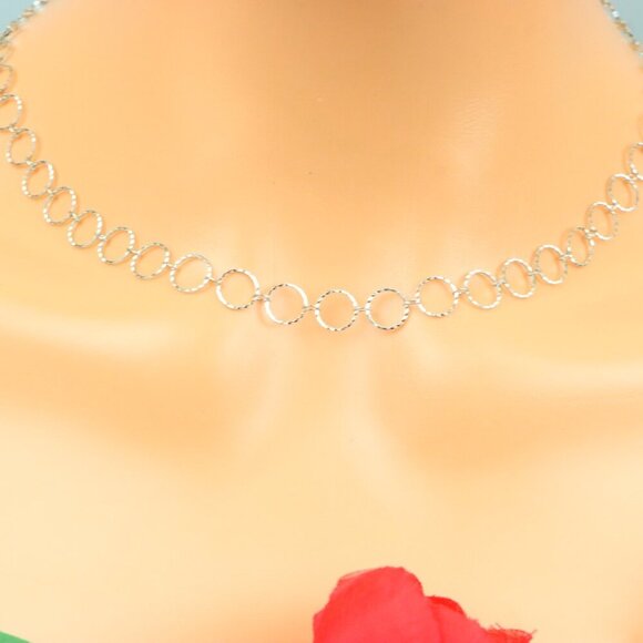 Delicate & Contemporary Necklace Chain, A Lovely Choice for Women, EVCH1831 - Picture 6 of 10